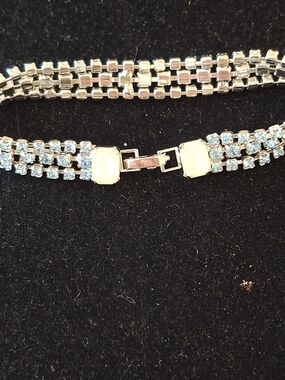 VINTAGE WIESNER BLUE RHINESTONE BRACELET WITH MOONSTONES